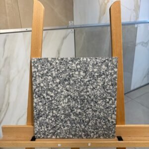 KIWI CANARINO GRIGIO</br><p class="dim">Dim: 30X30 cm, Cal. COM</p>