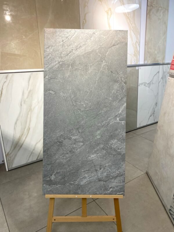 MOONSTONE GREY</br><p class="dim">Dim: 60X120 cm, Cal. COM</p>