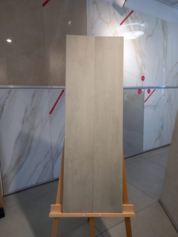 ABSOLUTE WOOD IVORY</br><p class="dim">Dim: 20X120 cm, Cal. COM</p>